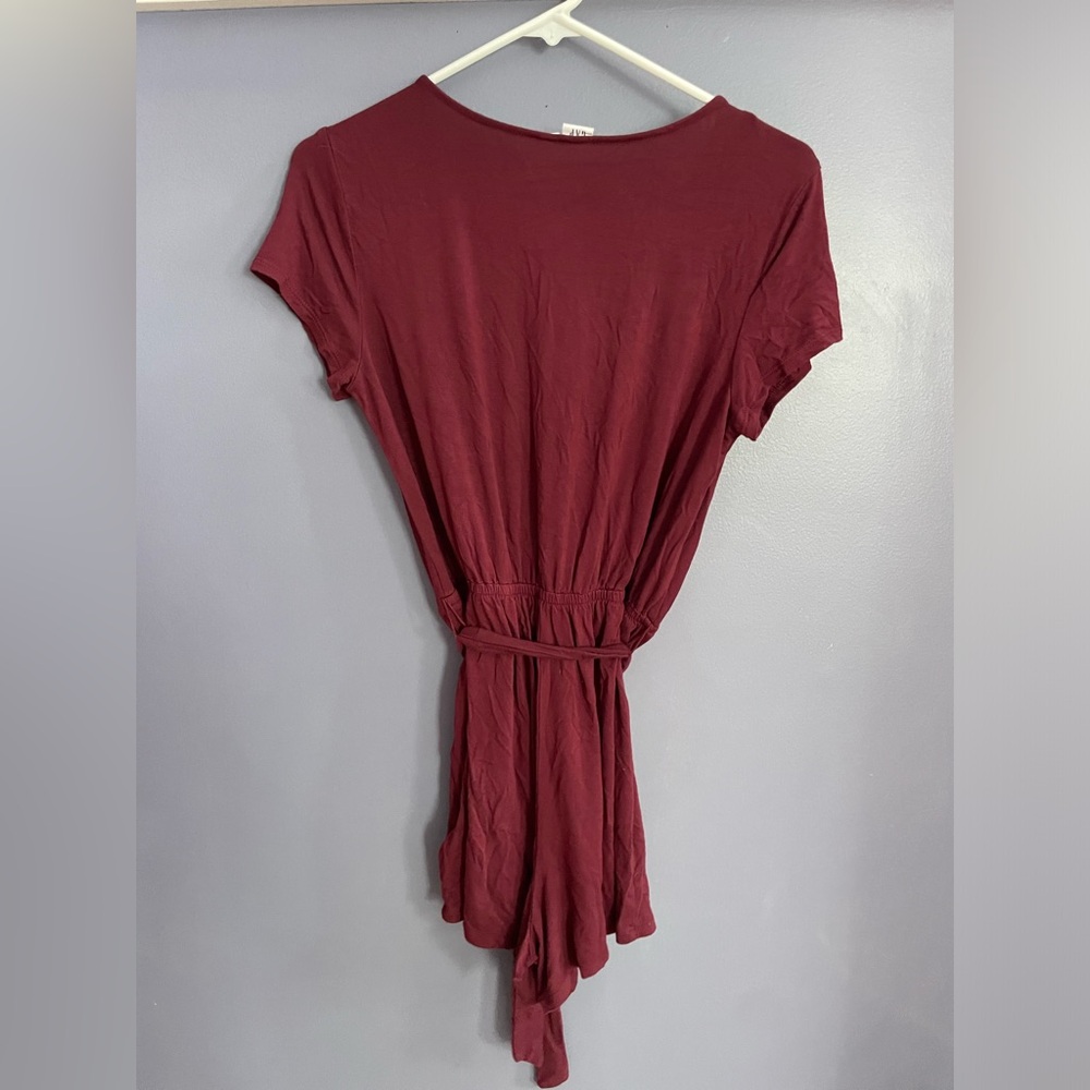 GAP romper - Picture 2 of 2